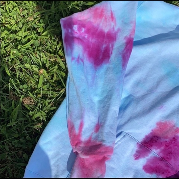 SOLD𝕠𝕧𝕖𝕣𝕤𝕚𝕫𝕖𝕕 𝕥𝕚𝕖 𝕕𝕪𝕖 𝕙𝕠𝕠𝕕𝕚e - Picture 2 of 5